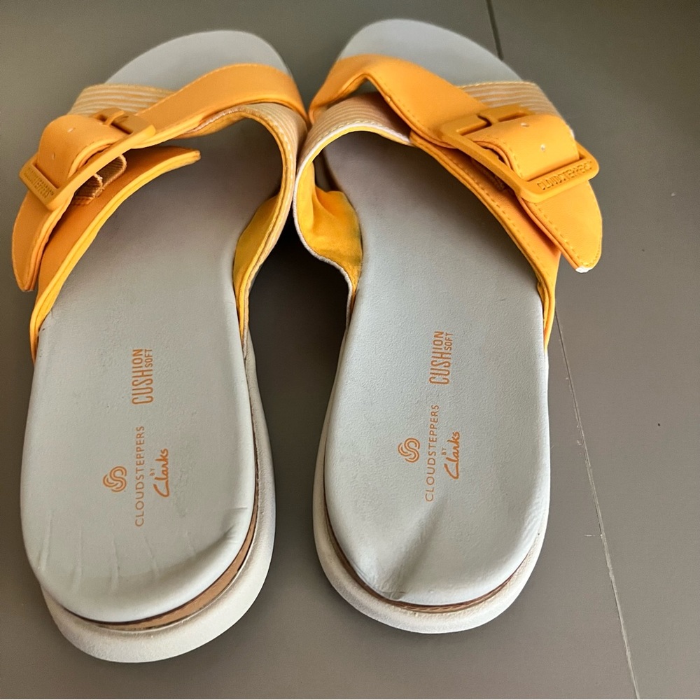 Cloudsteppers By Clark Slides - image 3